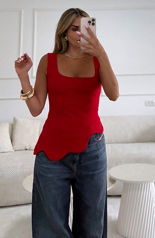 Contour Sculpt Top
