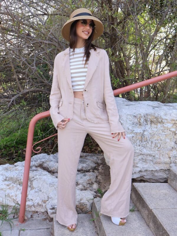 Mika Blazer