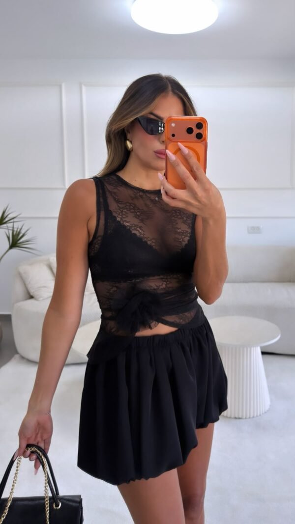 Amore Lace Top
